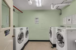 600 Three Islands Boulevard, Hallandale Beach, FL 33009 - Photo 23