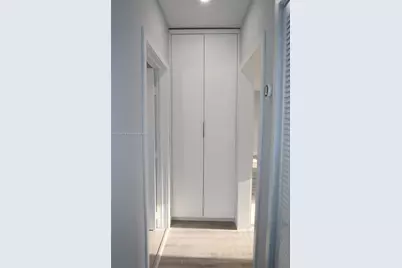 781 NW 108th St, Miami, FL 33168 - Photo 7