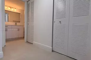 600 Three Islands Boulevard, Hallandale Beach, FL 33009 - Photo 15