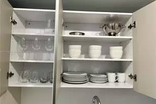 2602 E Hallandale Beach Blvd, Hallandale Beach, FL 33009 - Photo 23