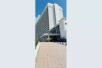 5445 Collins Ave #1520, Miami Beach, FL 33140 - Photo 19