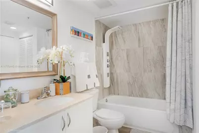 1750 N Bayshore Dr #5203, Miami, FL 33132 - Photo 9
