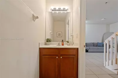 8881 W 35th Ln #8881, Hialeah, FL 33018 - Photo 7