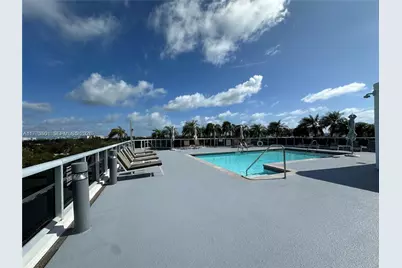 2001 Meridian Ave #309, Miami Beach, FL 33139 - Photo 29