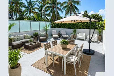 2001 Meridian Ave #309, Miami Beach, FL 33139 - Photo 1