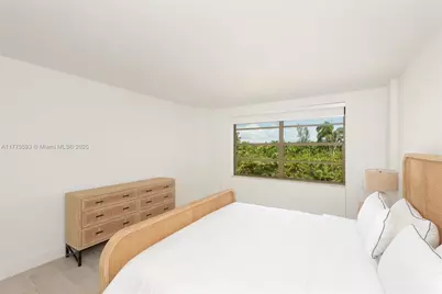 155 Ocean Lane Dr #404, Key Biscayne, FL 33149 - Photo 11