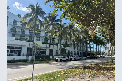 2001 Meridian Ave #309, Miami Beach, FL 33139 - Photo 5