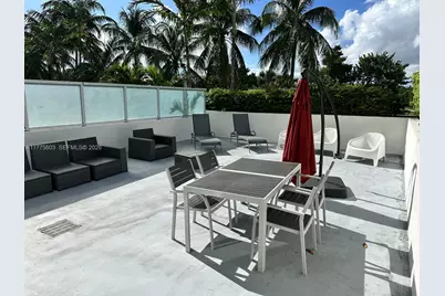 2001 Meridian Ave #309, Miami Beach, FL 33139 - Photo 3