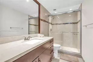 1950 S Ocean Dr, Hallandale Beach, FL 33009 - Photo 17