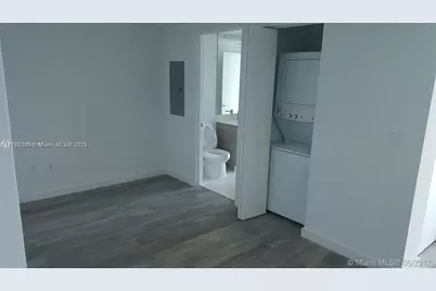 1300 S Miami Ave #4002, Miami, FL 33130 - Photo 5