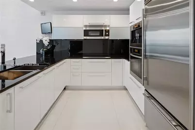 17121 Collins Ave #1703, Sunny Isles Beach, FL 33160 - Photo 9