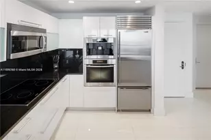 17121 Collins Ave, Sunny Isles Beach, FL 33160 - Photo 7