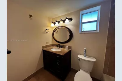 447 NE 195th St #309, Miami, FL 33179 - Photo 5