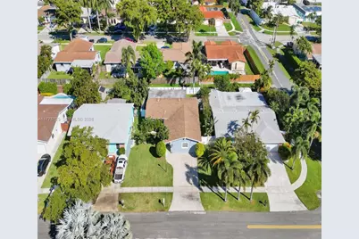 217 SE 5th St, Dania Beach, FL 33004 - Photo 23