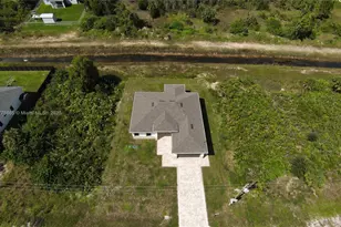 2610 20th W, Other City - In The State Of Florida, FL 33971 - Photo 5