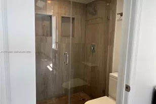 20505 E Country Club Dr, Aventura, FL 33180 - Photo 25