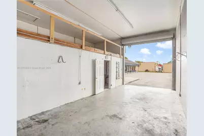 3775 Fowler St, Fort Myers, FL 33901 - Photo 41