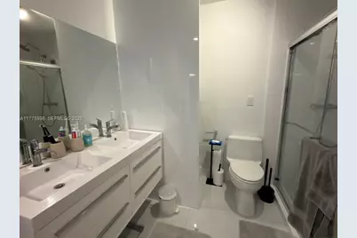 2301 Collins Ave #1624, Miami Beach, FL 33139 - Photo 3