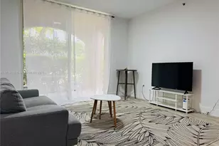 19555 E Country Club Dr, Aventura, FL 33180 - Photo 3
