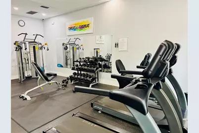 19555 E Country Club Dr #8108, Aventura, FL 33180 - Photo 27