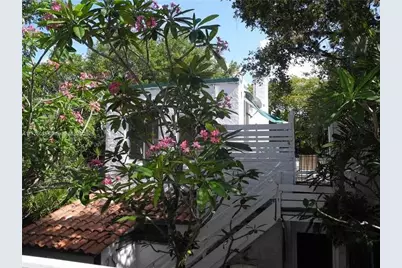 701 NE 67th St, Miami, FL 33138 - Photo 5