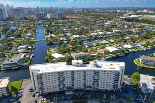 401 Golden Isles Dr, Hallandale Beach, FL 33009 - Photo 31