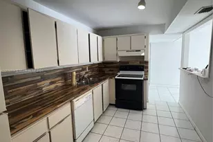 9124 Collins Ave, Surfside, FL 33154 - Photo 11