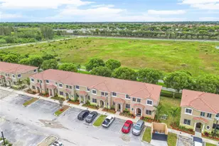 2445 SE 10th St, Homestead, FL 33035 - Photo 27