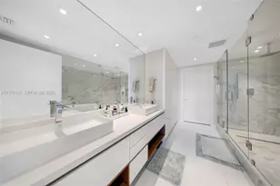 17001 E Collins Ave, Sunny Isles Beach, FL 33160 - Photo 17