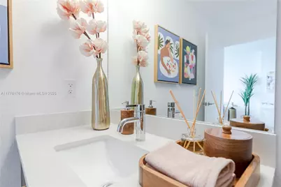 1005 Spring Garden Rd #516, Miami, FL 33136 - Photo 9