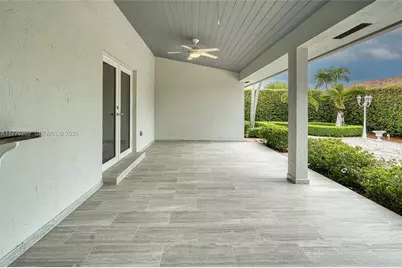 11472 SW 28th Ter, Miami, FL 33165 - Photo 17