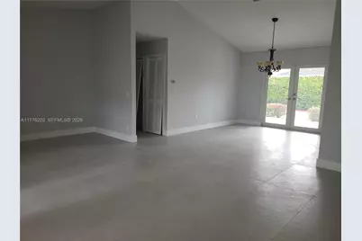 11472 SW 28th Ter, Miami, FL 33165 - Photo 9