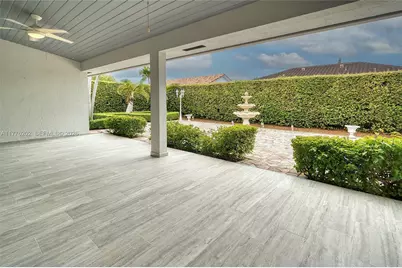 11472 SW 28th Ter, Miami, FL 33165 - Photo 15