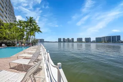 [Address not provided], Sunny Isles Beach, FL 33160 - Photo 15