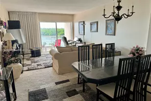 400 Kings Point Dr, Sunny Isles Beach, FL 33160 - Photo 5