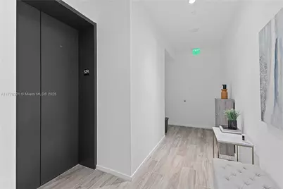 801 S Miami Ave #5209, Miami, FL 33130 - Photo 33