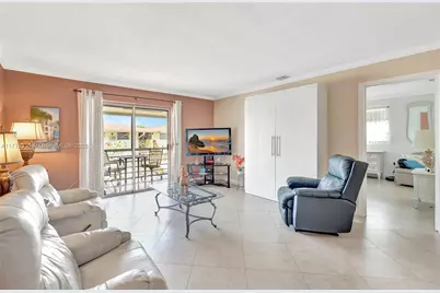 16900 NE 14th Ave #314, Miami, FL 33162 - Photo 3