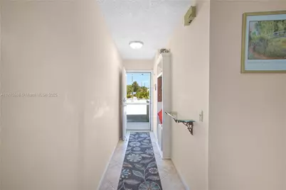 421 S Lakeside Dr #10, Lake Worth, FL 33460 - Photo 27