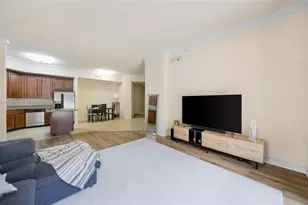 3001 NE 185th St, Aventura, FL 33180 - Photo 11