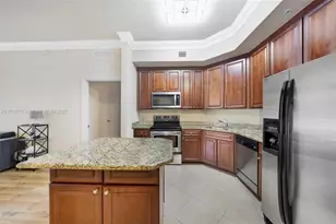 3001 NE 185th St, Aventura, FL 33180 - Photo 13