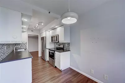 19667 Turnberry Way #3F, Aventura, FL 33180 - Photo 5