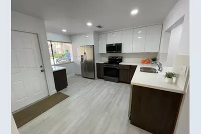 1616 Cypress Pointe Dr #1616, Coral Springs, FL 33071 - Photo 7