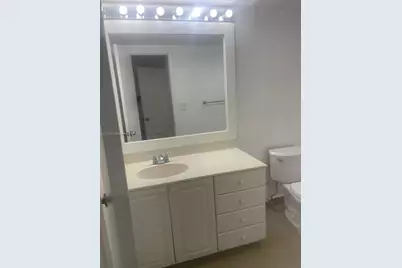 19390 Collins Ave #123, Sunny Isles Beach, FL 33160 - Photo 11