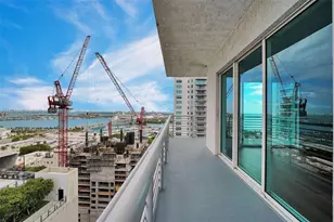 234 NE 3rd St, Miami, FL 33132 - Photo 29