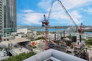 234 NE 3rd St, Miami, FL 33132 - Photo 31