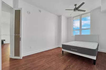234 NE 3rd St #2202, Miami, FL 33132 - Photo 17