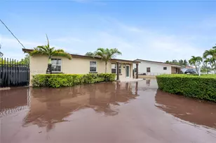 11210 SW 47th Terrace, Miami, FL 33165 - Photo 3