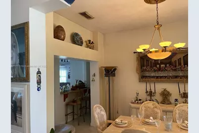 12421 SW 76th St, Miami, FL 33183 - Photo 9