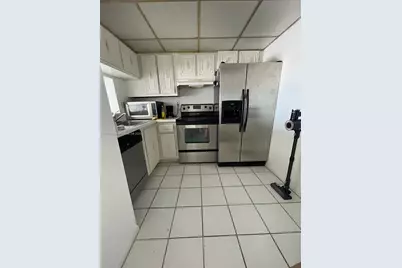 496 NW 165th St Rd #D-611, Miami, FL 33169 - Photo 5