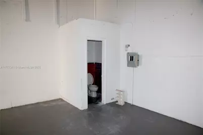 4660 SW 75th Ave #4660, Miami, FL 33155 - Photo 5